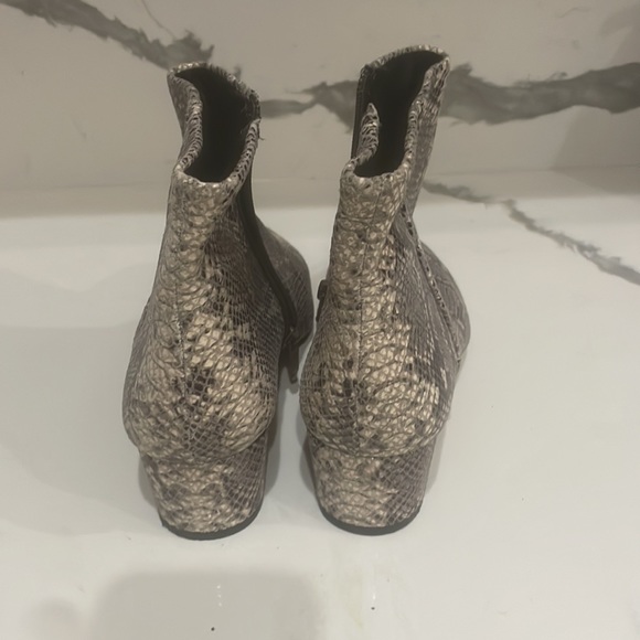 Corso Como Boots - Picture 3 of 5